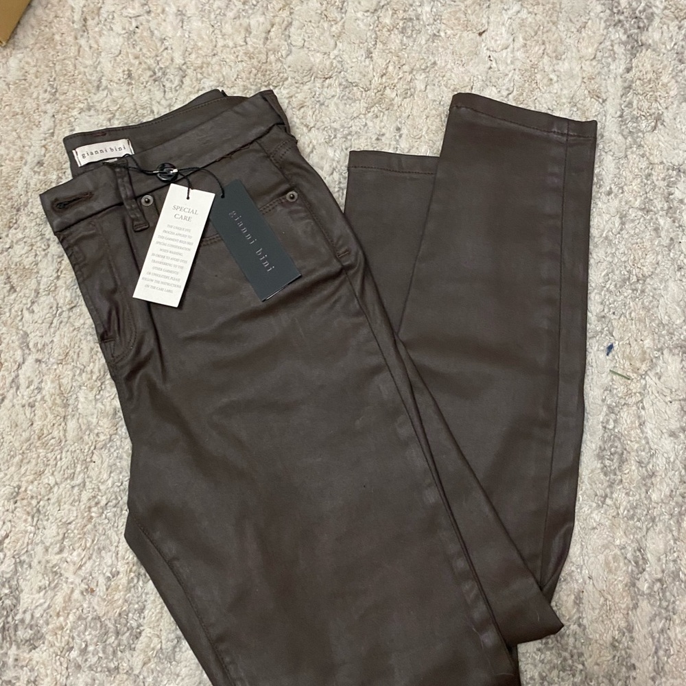 Gianni Bini Brown/Leathery Skinny Jeans with Tapered Leg and New Tag
